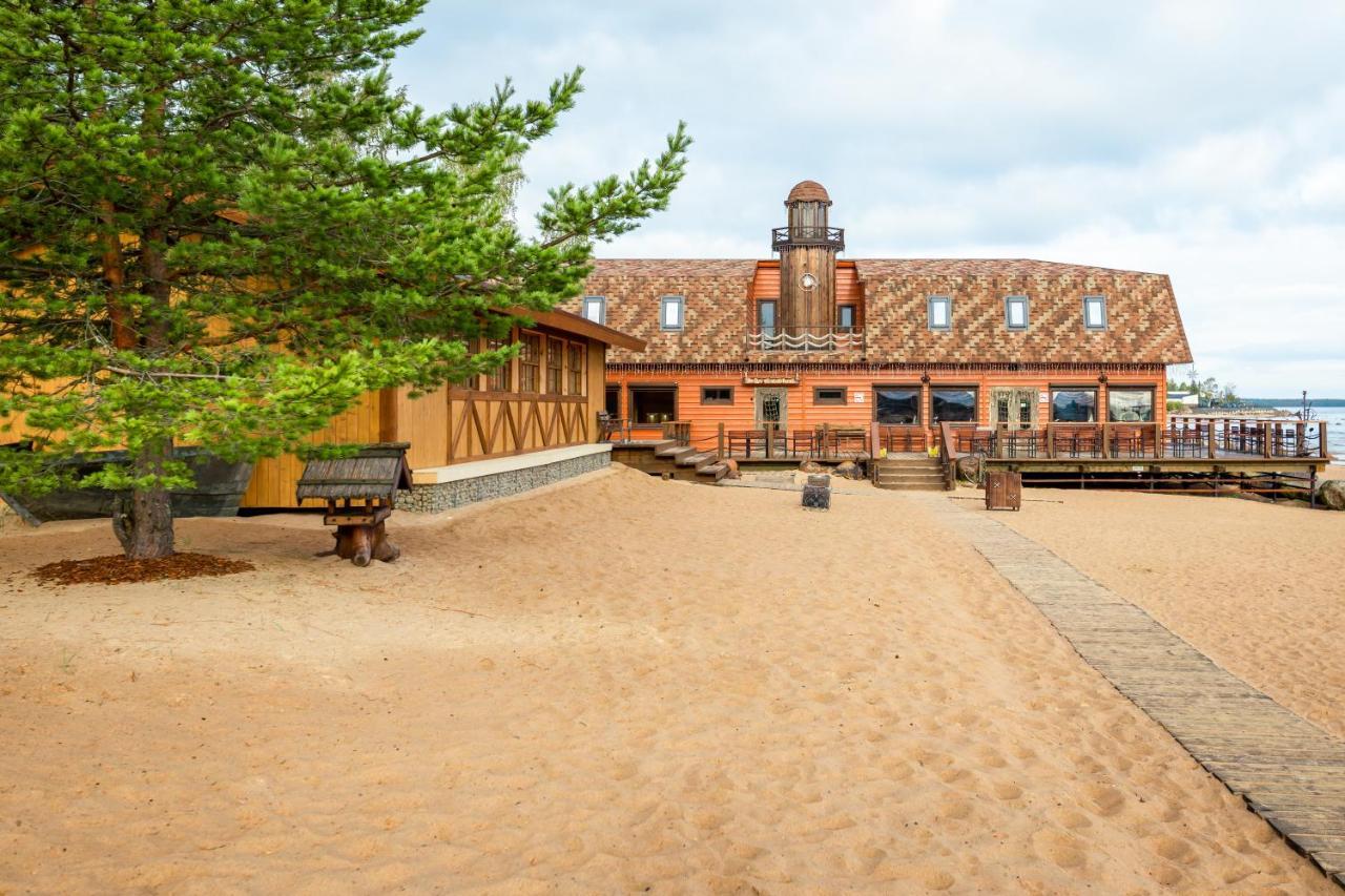 Baza Otdikha Mir Mayakov Hotel Ladozhskoye Ozero Exterior photo