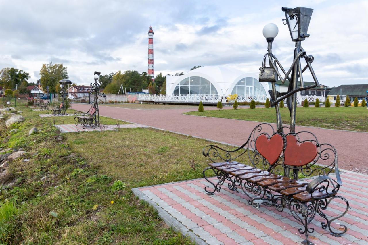 Baza Otdikha Mir Mayakov Hotel Ladozhskoye Ozero Exterior photo