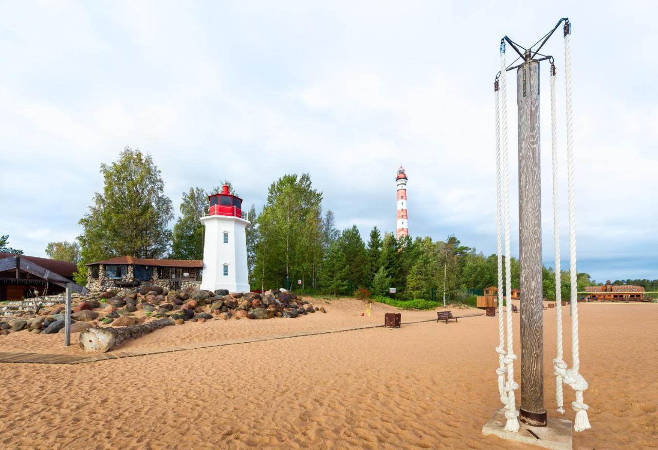 Baza Otdikha Mir Mayakov Hotel Ladozhskoye Ozero Exterior photo